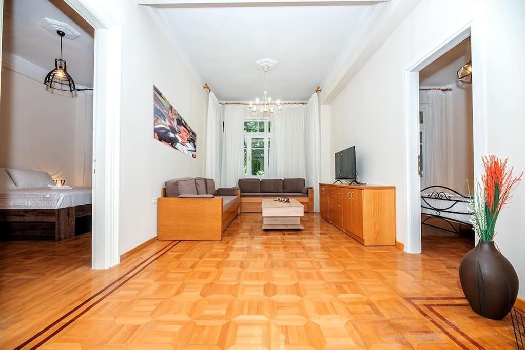 Roman Forum Apartment Thessaloníki Ngoại thất bức ảnh